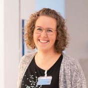 Portrait von Kathrin Steinberg, Leitung der Tagespflege im Johanniter Haus Sterkrade