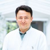 Portrait: Hüseyin Aladag
