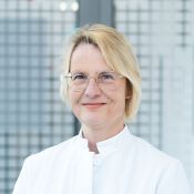 Portrait von Susanne Köhler, Funktionsoberärztin der Klinik für Kardiologie, Angiologie und Elektrophysiologie