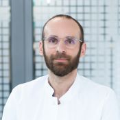 Portrait von Iaroslav Kok, Oberarzt der Klinik für Kardiologie, Angiologie und Elektrophysiologie