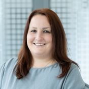 Portrait von Linda Cornelisse, Verwaltung Ausbildungsbereich Pflege