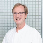 Portrait: PD Dr. med. Edmund A. Purucker