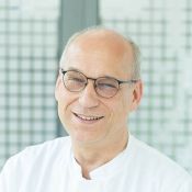 Portrait: Dr. Holger Grehl