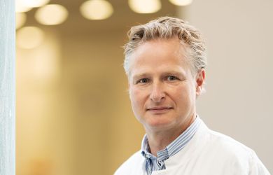 Portrait von Prof. Dr. Jochen Börgermann, Chefarzt der Klinik für Herzchirurgie und Kinderherzchirurgie