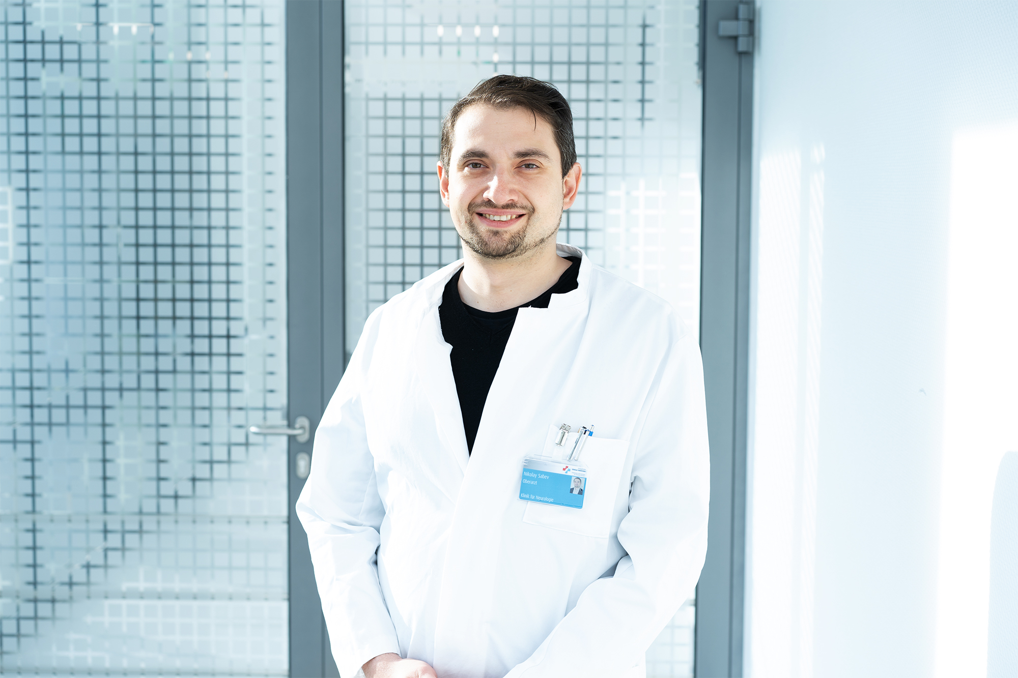 Portrait von Sabev Nikolay, Oberarzt der Klinik für Neurologie